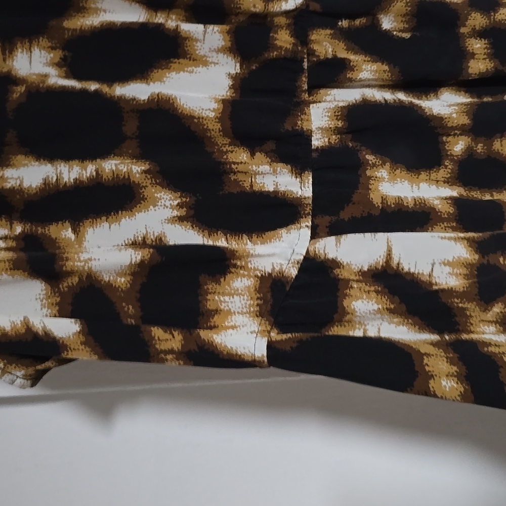 100%Silk Barneys New York Twelfth Street by Cynthia Vincent Cheetah Print Dress - Picture 6 of 8